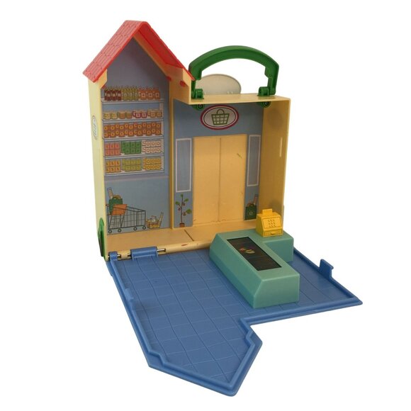 Peppa Pig Grocery Store Market Playset Carry Along w/Figures & Accessories - Picture 2 of 10